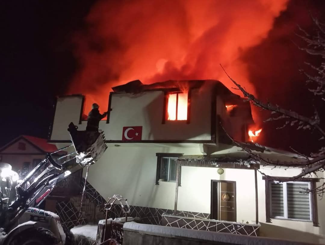 Ordu'da Muhtarın Evi Yandı!